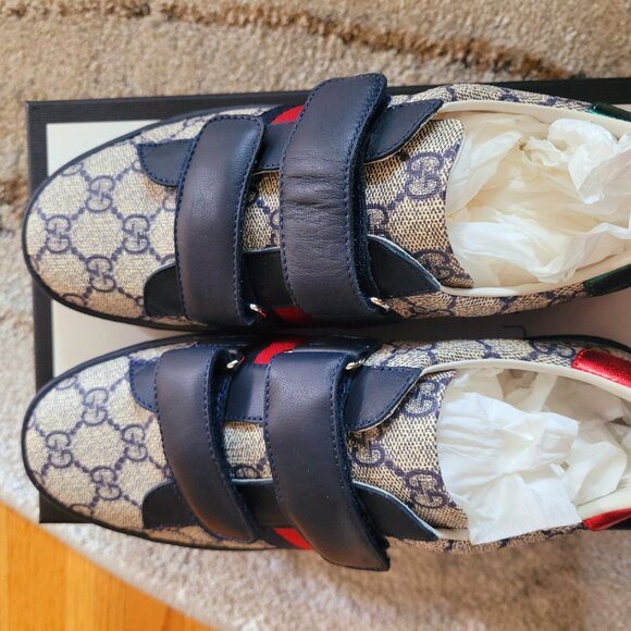 Gucci Sneakers - Picture 5 of 13